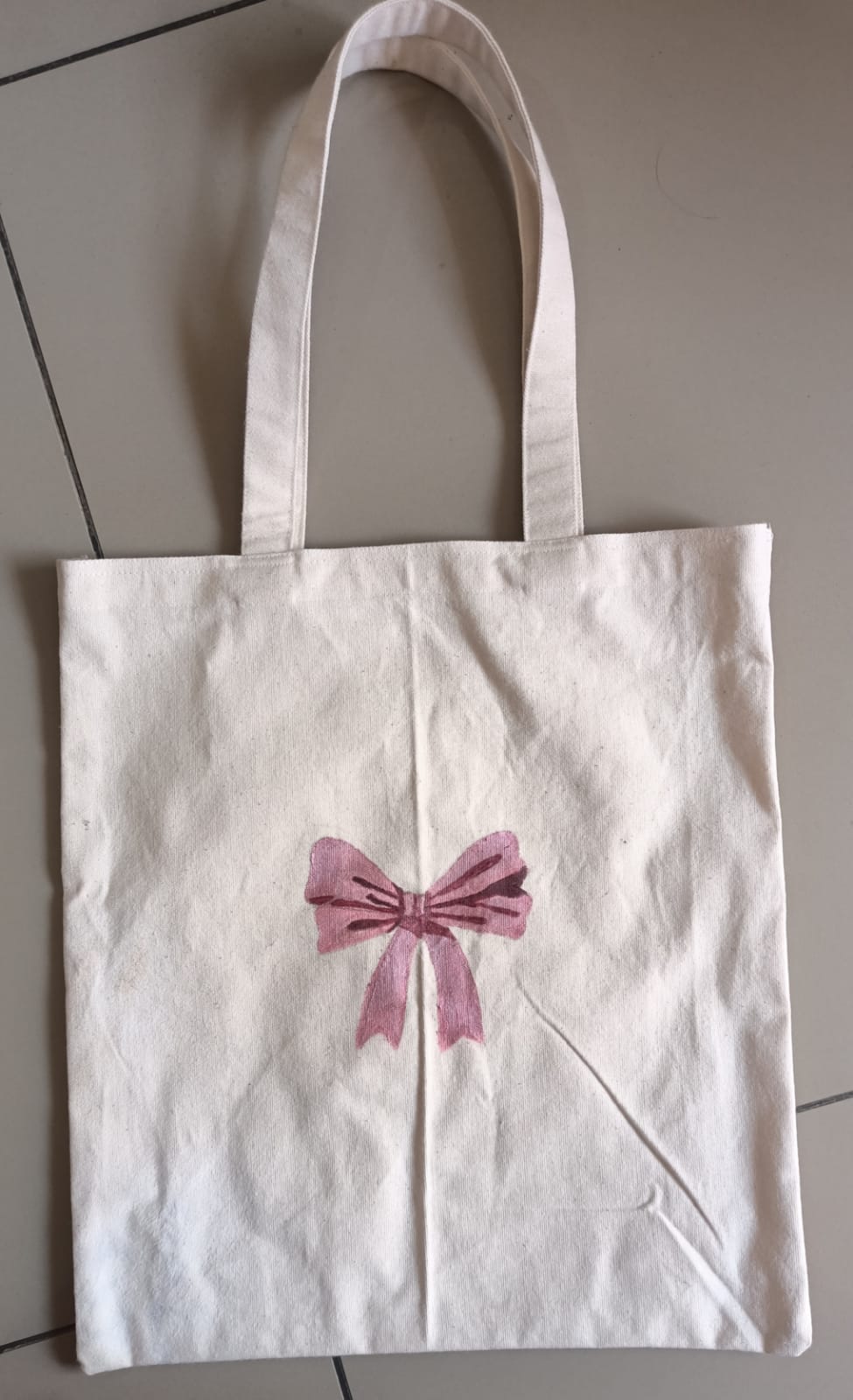 Tote bags design crafted by paint